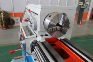 Three-jaw chuck
